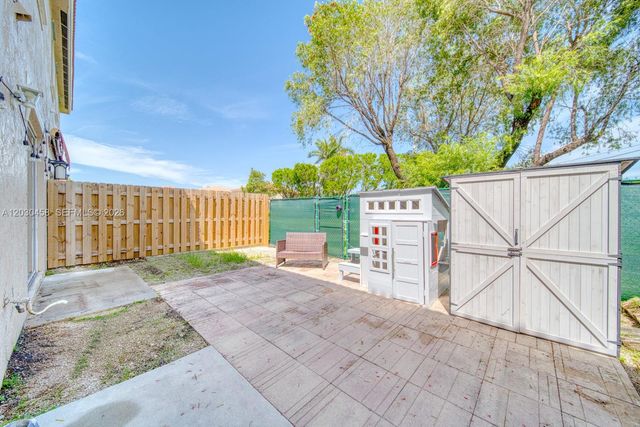 27240 SW 138th Path, Homestead, FL 33032