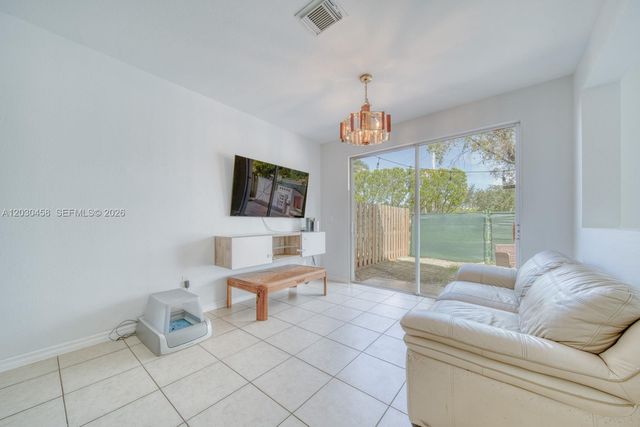 27240 SW 138th Path, Homestead, FL 33032