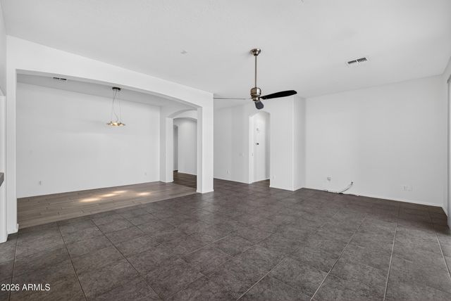 4328 W HOPI Trail, Laveen, AZ 85339