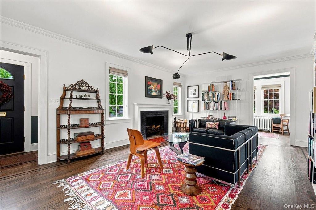 15 Parkview Court, White Plains, NY 10603 — photo 5