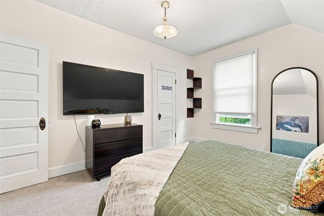 429 Cedar Avenue, Snohomish, WA 98290