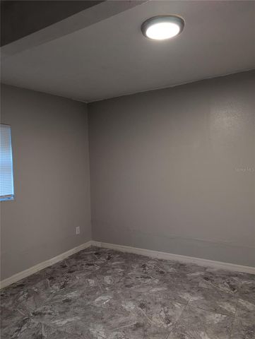 8713 N MANDARINE PLACE, Tampa, FL 33617