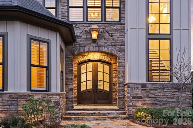 1701 Fulton Avenue, Charlotte, NC 28205