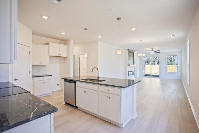 8040 Smooth Whiskey Circle, New Ellenton, SC 29809