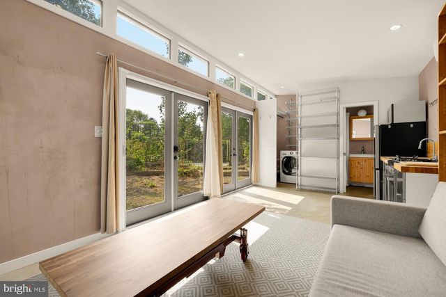 21 EVARTS ST NE, Washington, DC 20002