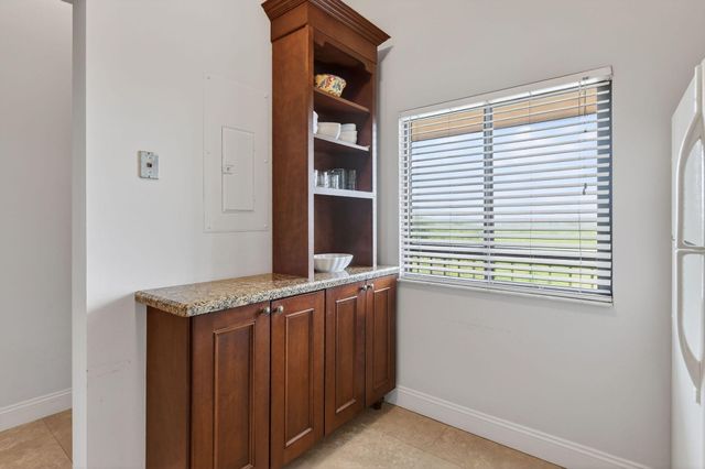 101 Ocean Bluffs Boulevard 504, Jupiter, FL 33477