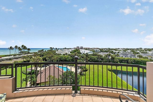101 Ocean Bluffs Boulevard 504, Jupiter, FL 33477