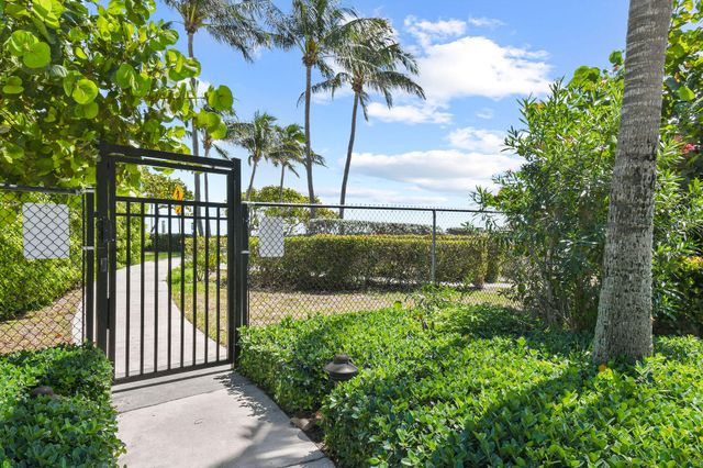 101 Ocean Bluffs Boulevard 504, Jupiter, FL 33477