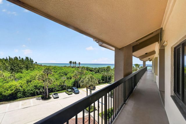 101 Ocean Bluffs Boulevard 504, Jupiter, FL 33477