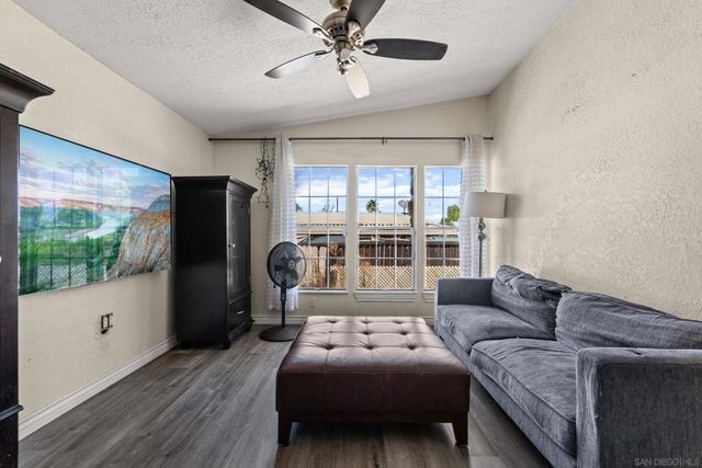 26091 San Quintin Rd, Menifee, CA 92584