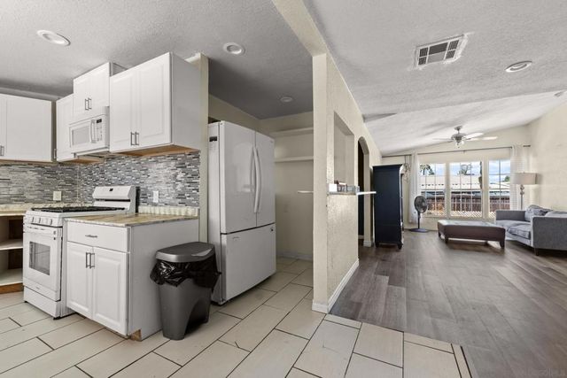 26091 San Quintin Rd, Menifee, CA 92584