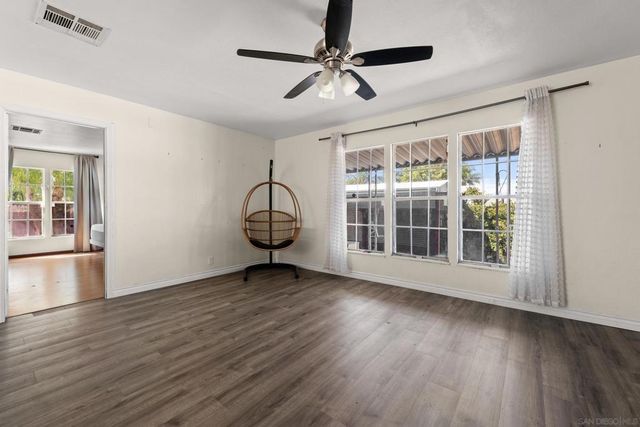 26091 San Quintin Rd, Menifee, CA 92584