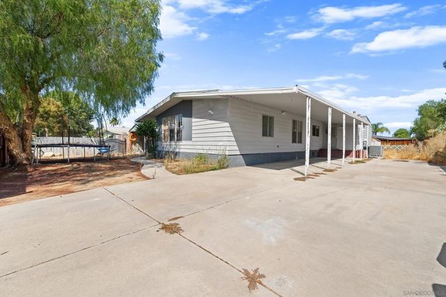 26091 San Quintin Rd, Menifee, CA 92584