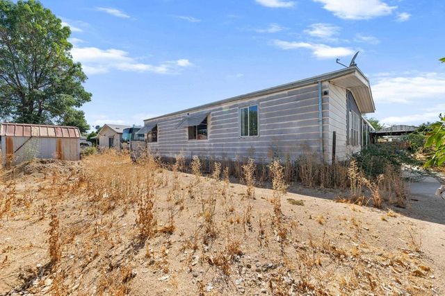26091 San Quintin Rd, Menifee, CA 92584