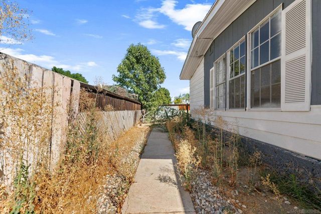 26091 San Quintin Rd, Menifee, CA 92584