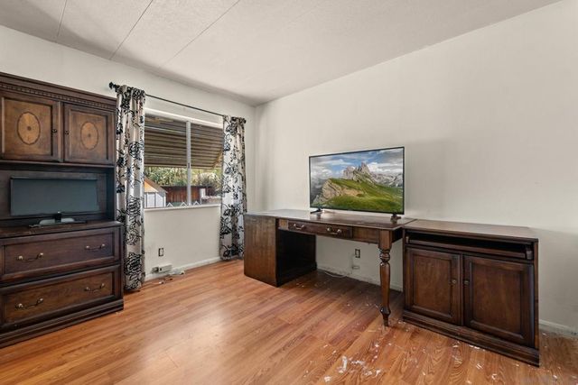 26091 San Quintin Rd, Menifee, CA 92584