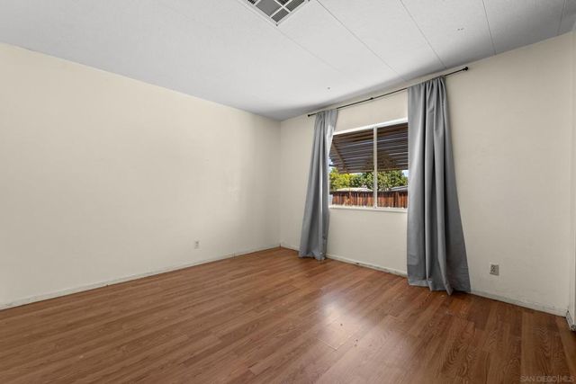 26091 San Quintin Rd, Menifee, CA 92584