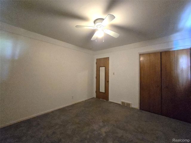 410 Central Street, Inkster, MI 48141