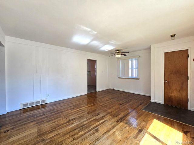 410 Central Street, Inkster, MI 48141