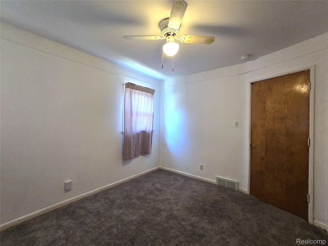 410 Central Street, Inkster, MI 48141