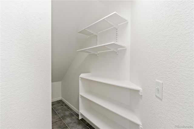 6701 S Versailles Way 106, Aurora, CO 80016