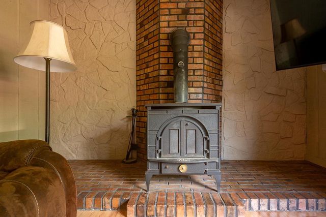 W9398 CZECH ROAD, Wautoma, WI 54982