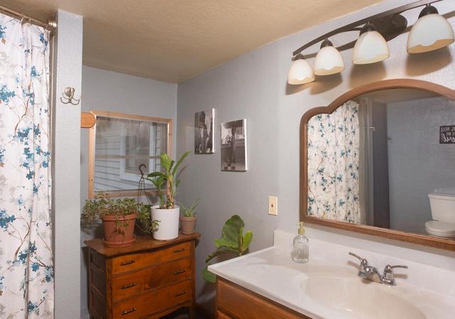W9398 CZECH ROAD, Wautoma, WI 54982