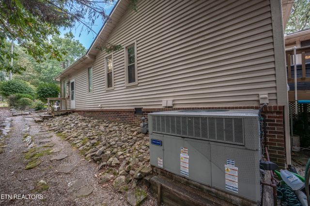 115 Winslow Lane, Crossville, TN 38558