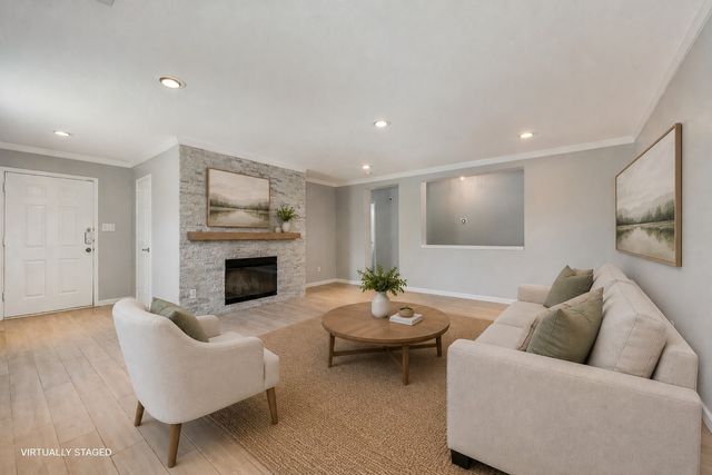 13513 Lost Spurs Road, Fort Worth, TX 76262