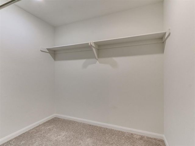 814 Twin Lakes Drive, Noble, OK 73068