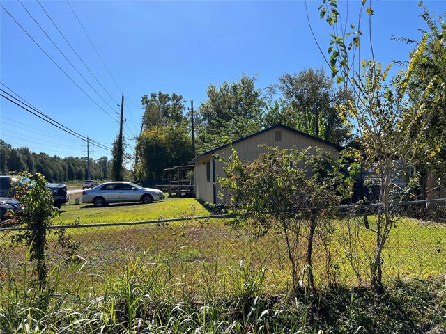 13935 Smith Road 101, Humble, TX 77396