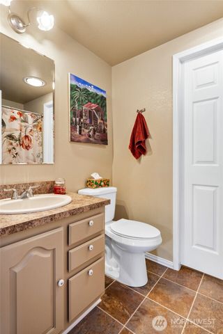 90 SE Crescent Drive, Shelton, WA 98584