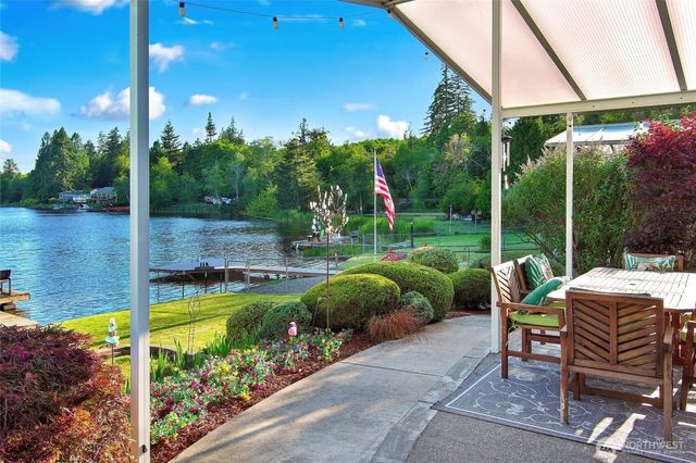 90 SE Crescent Drive, Shelton, WA 98584