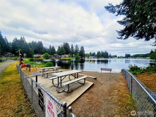 90 SE Crescent Drive, Shelton, WA 98584
