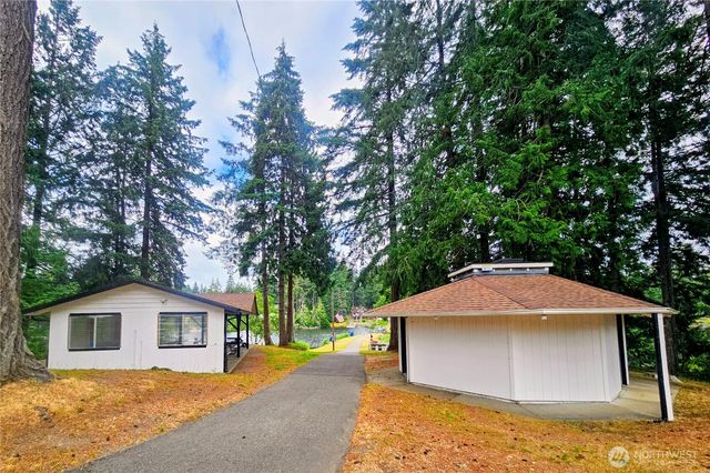 90 SE Crescent Drive, Shelton, WA 98584