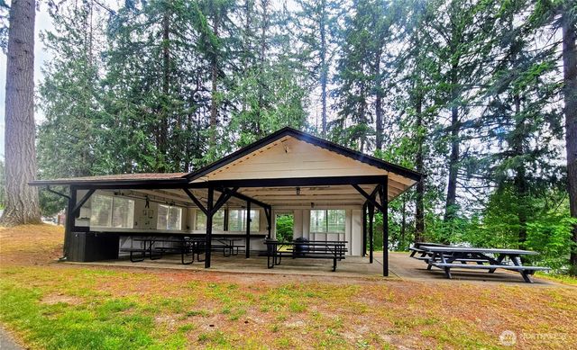 90 SE Crescent Drive, Shelton, WA 98584