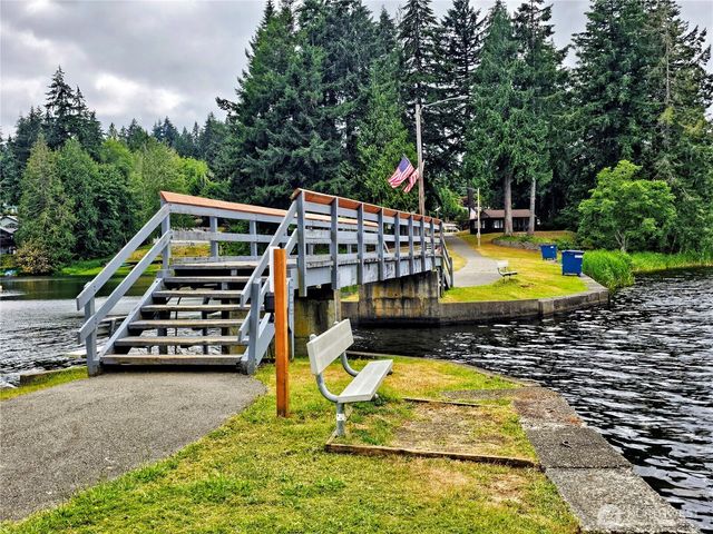 90 SE Crescent Drive, Shelton, WA 98584