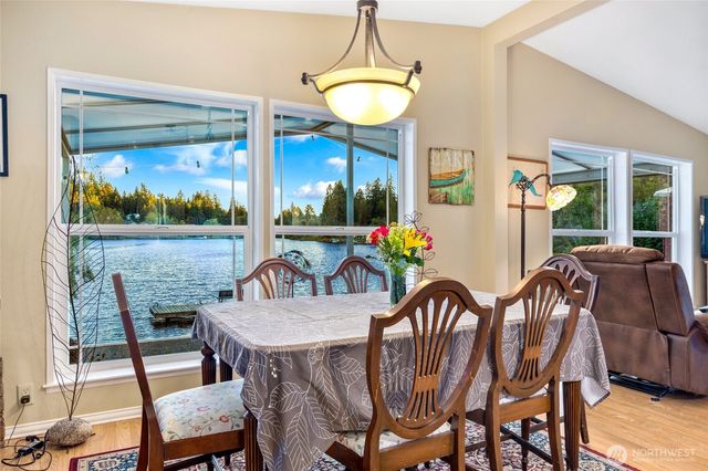 90 SE Crescent Drive, Shelton, WA 98584