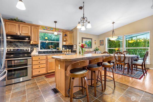 90 SE Crescent Drive, Shelton, WA 98584