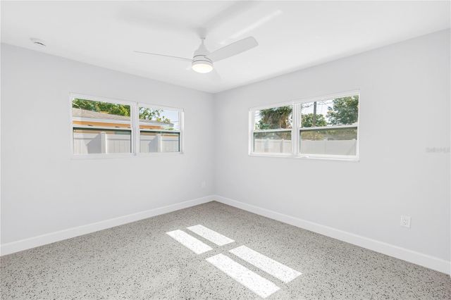 7443 2ND STREET N, St Petersburg, FL 33702