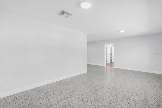 7443 2ND STREET N, St Petersburg, FL 33702