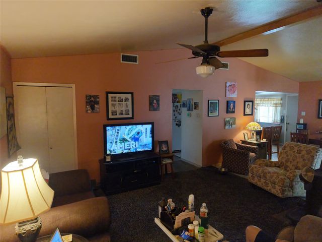 2763 Beechmont Drive, Dallas, TX 75228