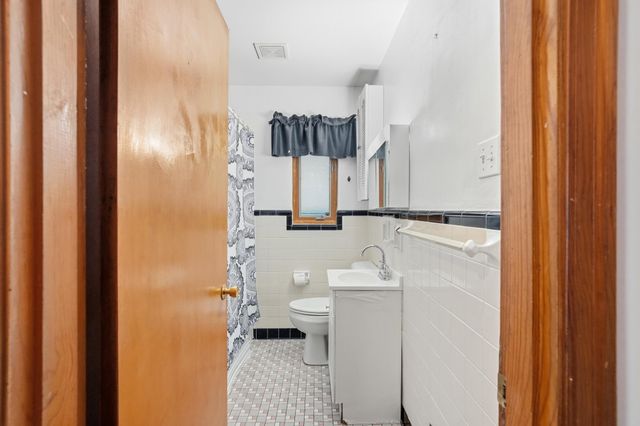2216 Joyce Avenue, Newport, KY 41071