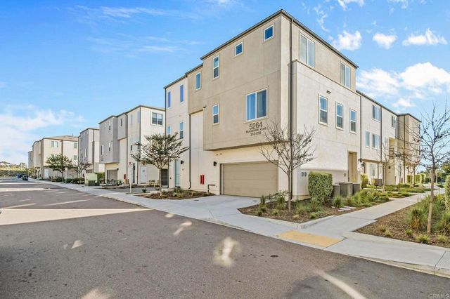 5264 Beachfront Cove St. 214, San Diego, CA 92154