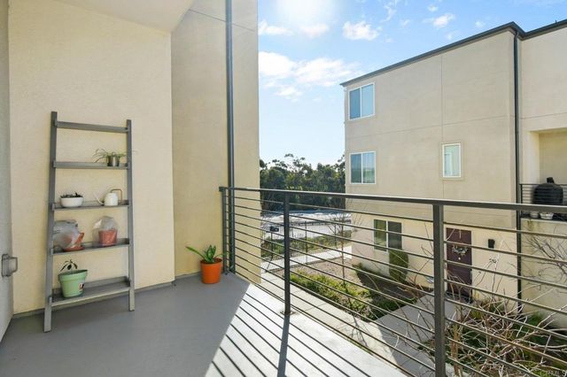 5264 Beachfront Cove St. 214, San Diego, CA 92154