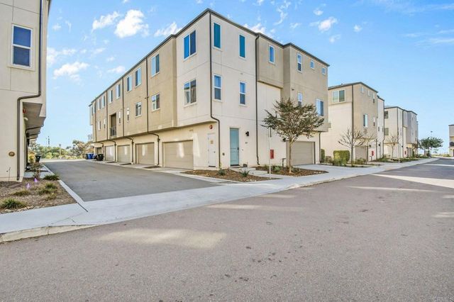 5264 Beachfront Cove St. 214, San Diego, CA 92154