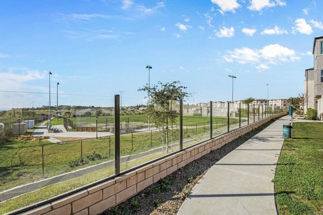 5264 Beachfront Cove St. 214, San Diego, CA 92154