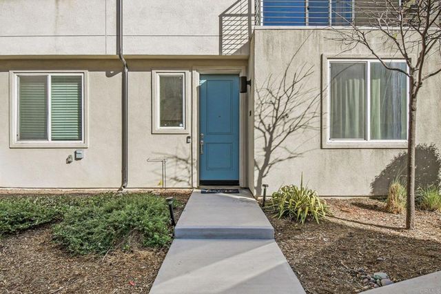 5264 Beachfront Cove St. 214, San Diego, CA 92154