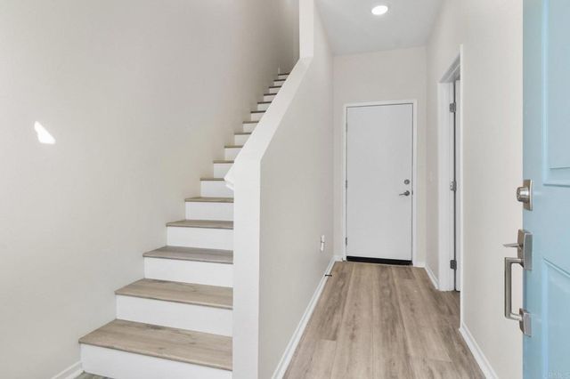 5264 Beachfront Cove St. 214, San Diego, CA 92154