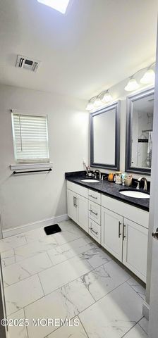 217 Seeley Avenue, Keansburg, NJ 07734